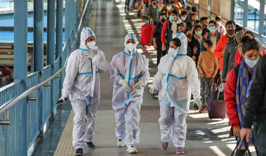 Omicron Variant : ఒమిక్రాన్ నుంచి కోలుకున్న తొలి భారతీయుడు