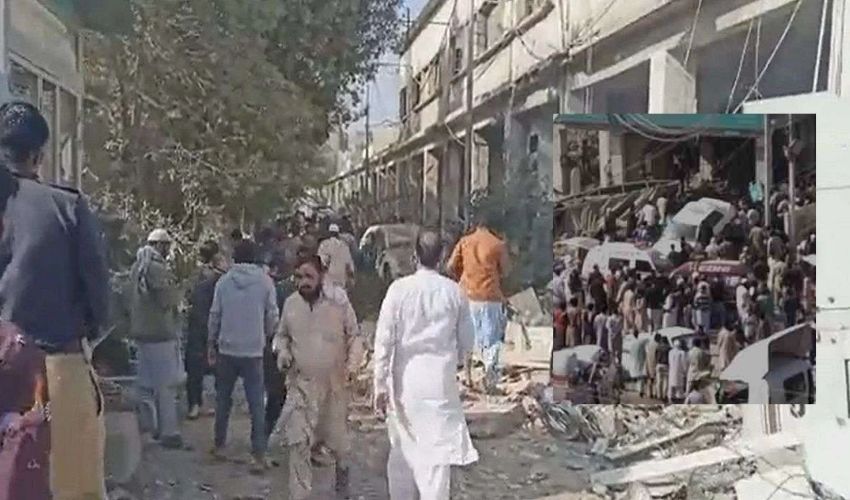Pakistan : బ్రేకింగ్ న్యూస్, కరాచీలో పేలుడు..10 మంది మృతి