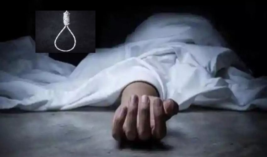 Selfie Suicide : లైంగిక వేధింపులు తాళలేక వివాహిత సెల్ఫీ సూసైడ్