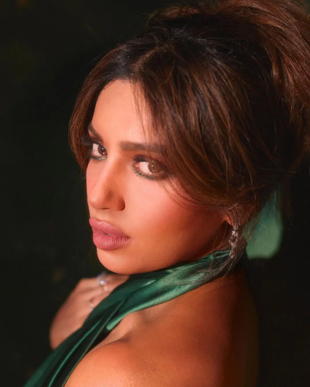 Bhumi Pednekar latest photos at award function