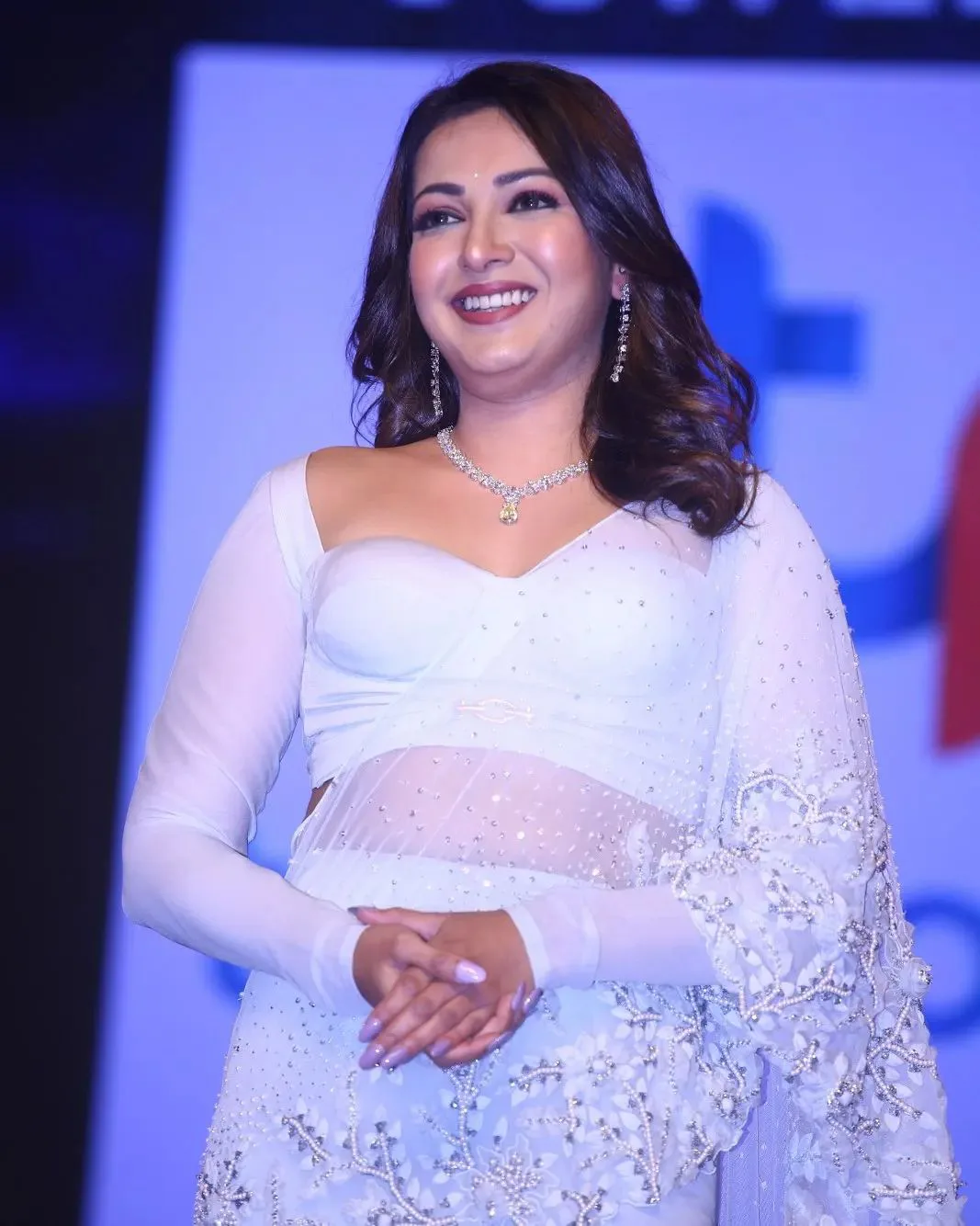 Catherine Tresa in Waltair Veerayya pre release event photos