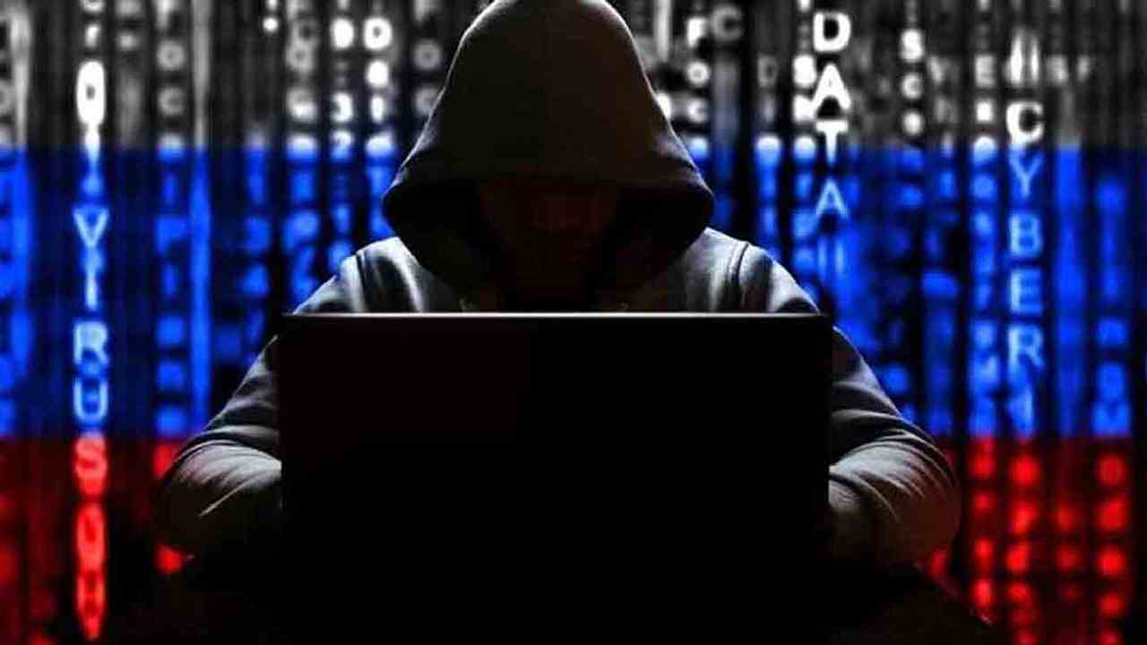Cyber Crime: సైబర్ ఉచ్చులో కామారెడ్డి వాసి.. లింక్‌పై క్లిక్ చేసి డబ్బులు పోగొట్టుకున్న యువకుడు