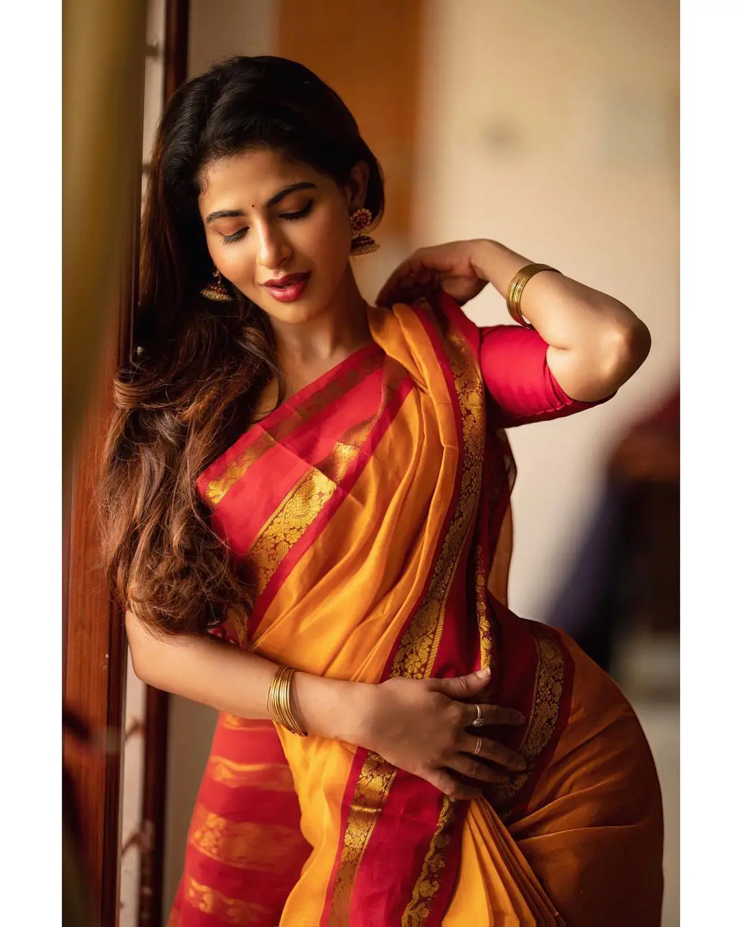 Iswarya Menon new saree photos