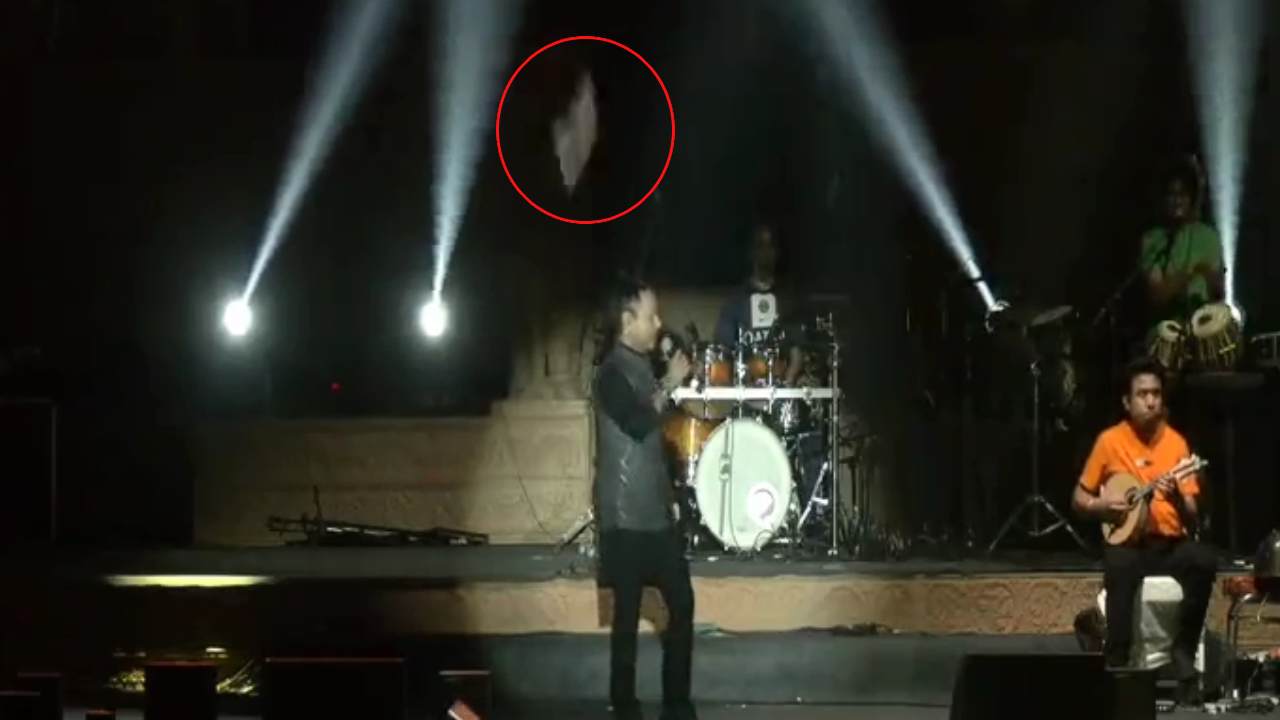 Kailash Kher : హంపీ ఉత్సవ్‌లో సింగర్ కైలాష్ ఖేర్‌పై దాడి..