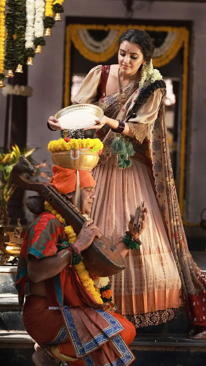 Malvika Sharma Sankranthi Special Photoshoot