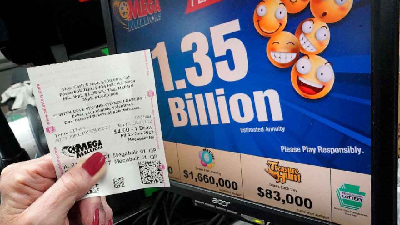 Mega Millions Jackpot Lottery : లక్కున్నోడు.. రూ.162 తో రూ.10వేల కోట్లు గెల్చుకున్నాడు, ఎలాగంటే..