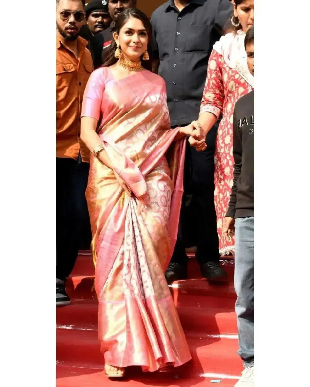 Mrunal Thakur at the inauguration of a shopping mall in Vijayawada