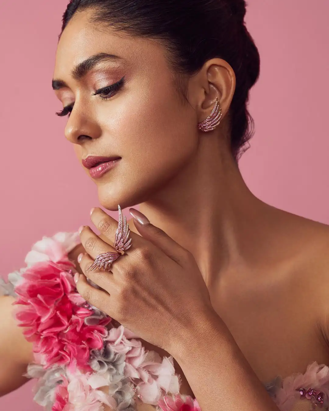 Mrunal Thakur photos in special designing Flower Dress