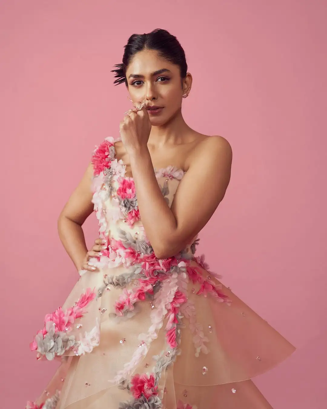 Mrunal Thakur photos in special designing Flower Dress