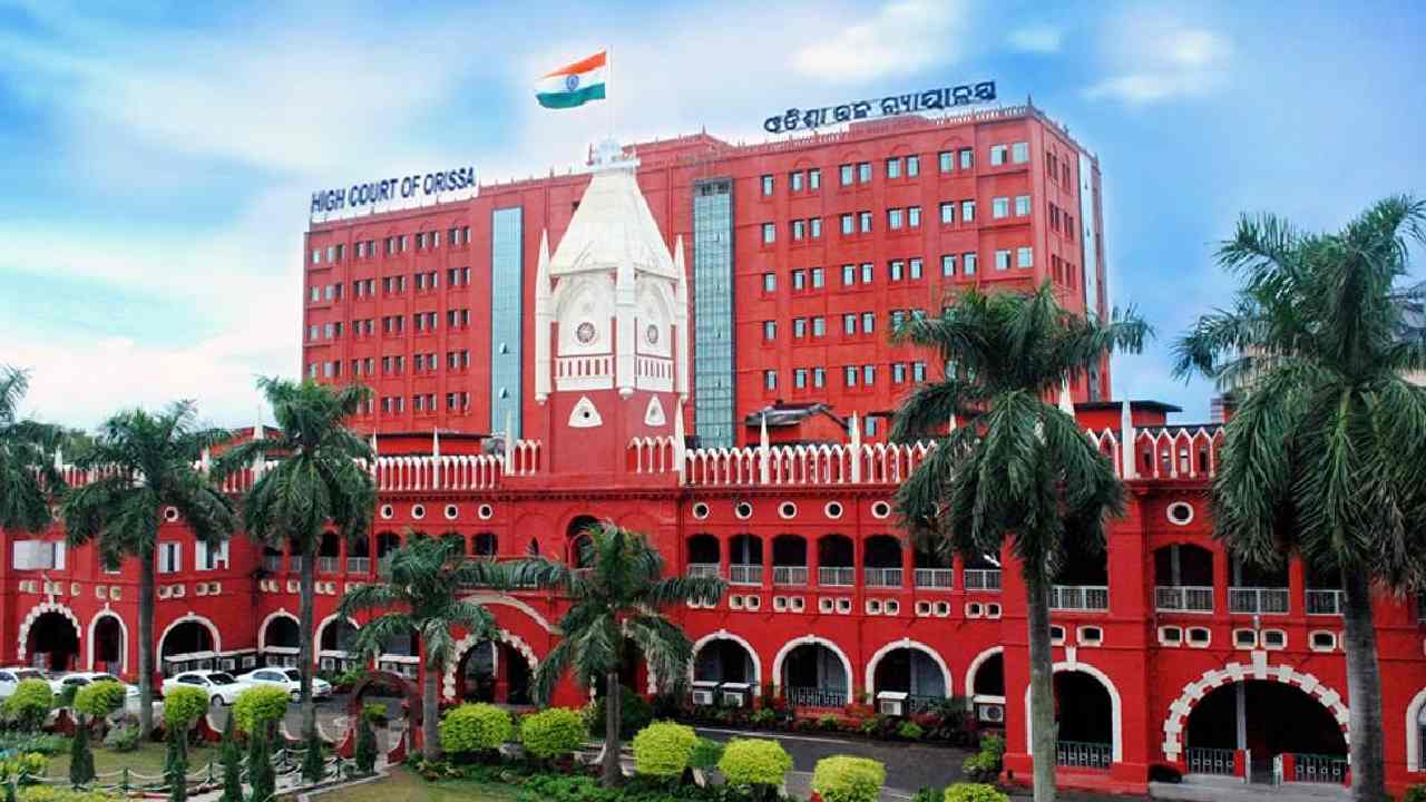 Orissa High Court: పెళ్లి చేసుకుంటానని నమ్మించి శృంగారంలో పాల్గొంటే రేప్‌గా పరిగణించలేం: ఒడిశా హైకోర్టు