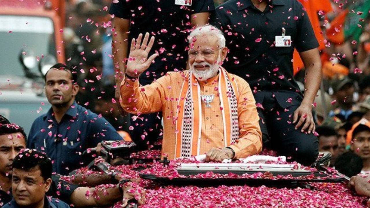 PM Narendra Modi: నేడు కర్ణాటక, మహారాష్ట్రాల్లో ప్రధాని మోదీ పర్యటన.. ముంబైలో రోడ్ షో..