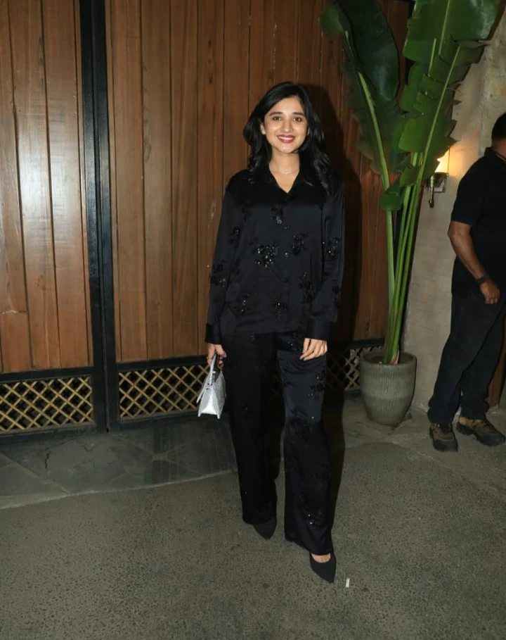 Pragya Jaiswal birthday celebration pics