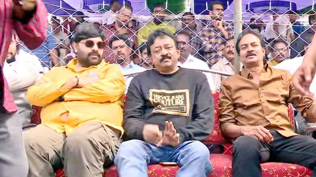 RGV : కాకినాడ కోడిపందాల్లో ఆర్జీవీ.. వైసీపీ ఎమ్మెల్యే ఇంట్లో మకాం..