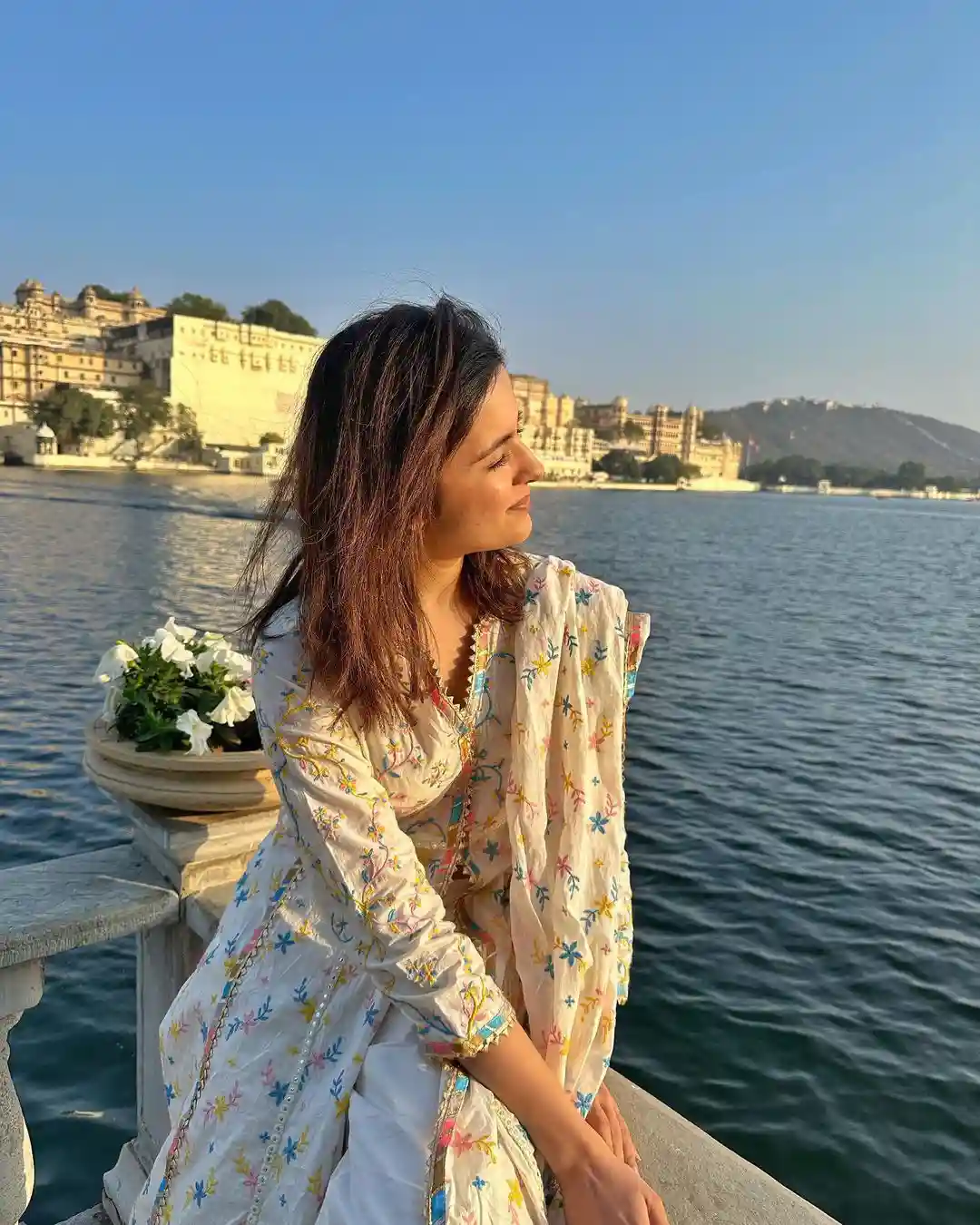 Shirley Setia visiting Udaipur Karni Mata Temple