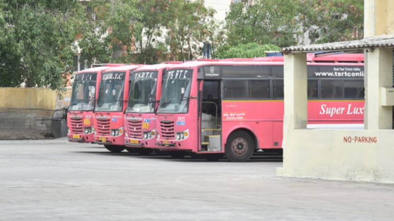 TSRTC Special Buses: 28న ప్రముఖ ఆలయాలకు టీఎస్ ఆర్టీసీ ప్రత్యేక బస్సులు