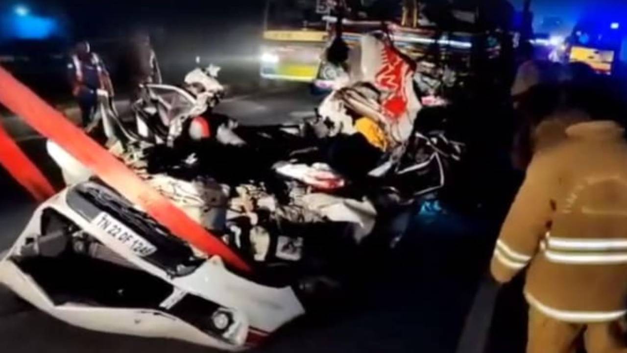 Cuddalore Accident: తమిళనాడులో ఘోర రోడ్డు ప్రమాదం.. ఒకే కుటుంబానికి చెందిన ఐదుగురు మృతి