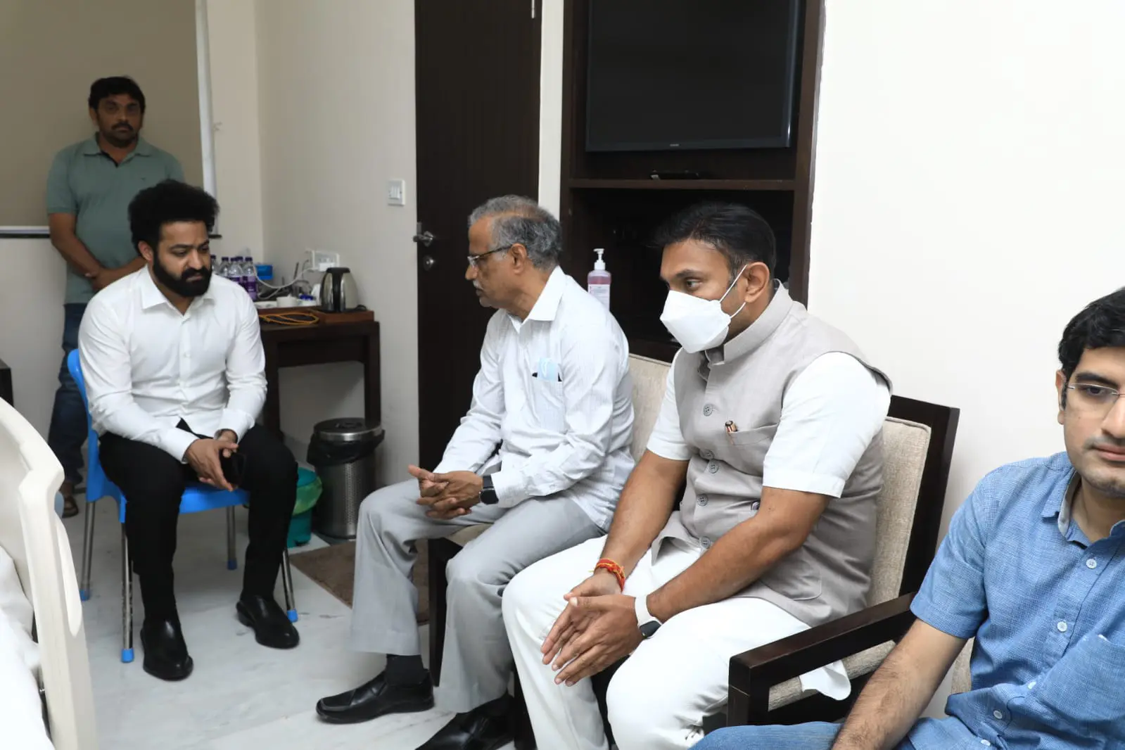 Taraka Ratna Health, ntr, kalyan ram