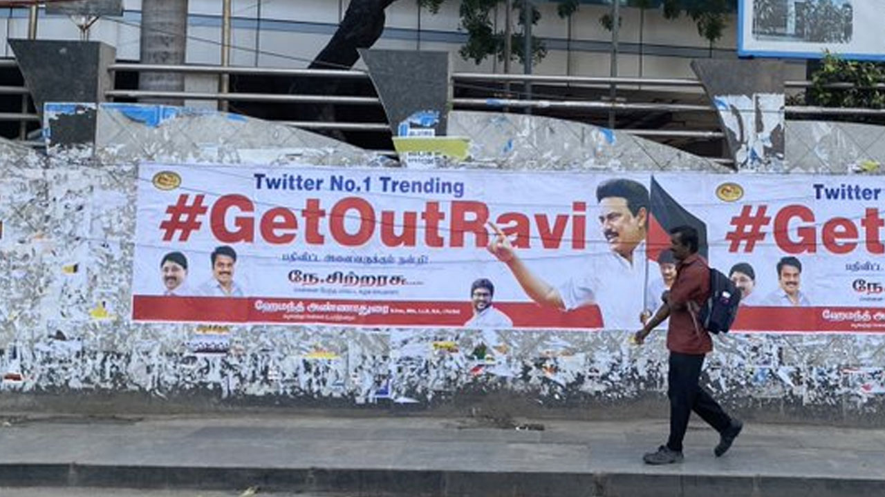 #GetOutRavi: గవర్నర్‭కు వ్యతిరేకంగా తమిళనాడు గోడలపై పోస్టర్లు.. నెట్టింట్లో ట్వీట్ల వర్షం