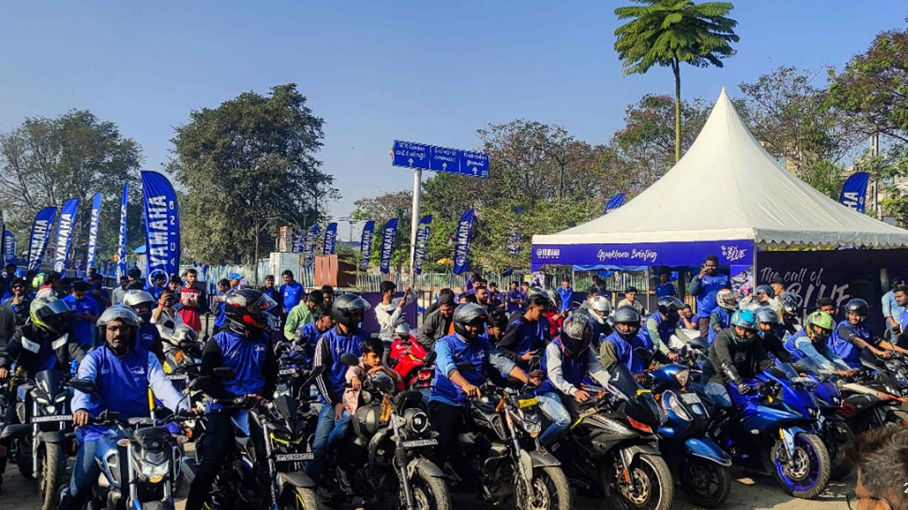 Call of the Blue: నెక్టెస్ రోడ్‭లో యమహా ‘కాల్ ఆఫ్ ద బ్లూ’ ఫెస్టివ్.. పరుగులు పెట్టిన వందల బైకులు