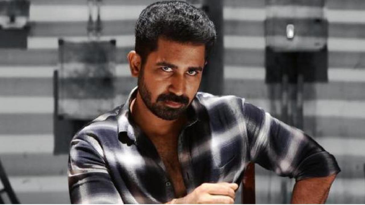 Vijay Antony : మలేషియా చేరుకున్న విజయ్ ఆంటోనీ కుటుంబ సభ్యులు.. పరిస్థితి విషమం?