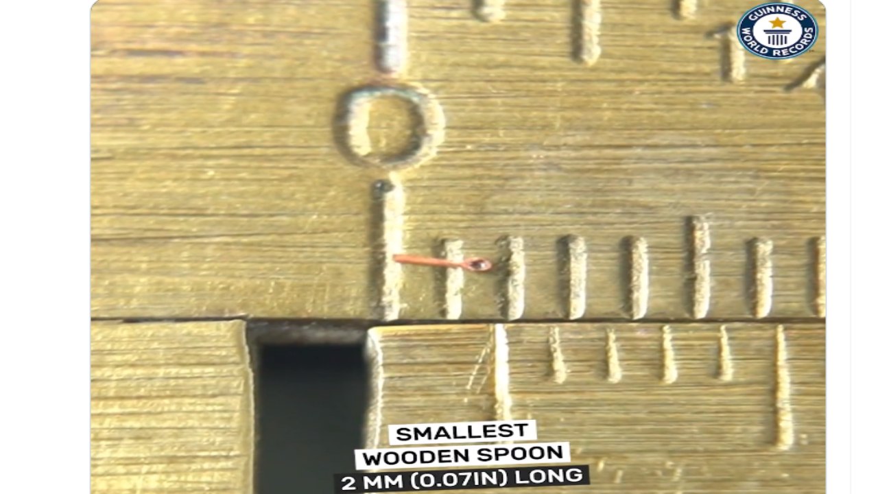 World’s smallest spoon: ప్రపంచంలోనే అతి చిన్న చెంచా ఇది.. వీడియో
