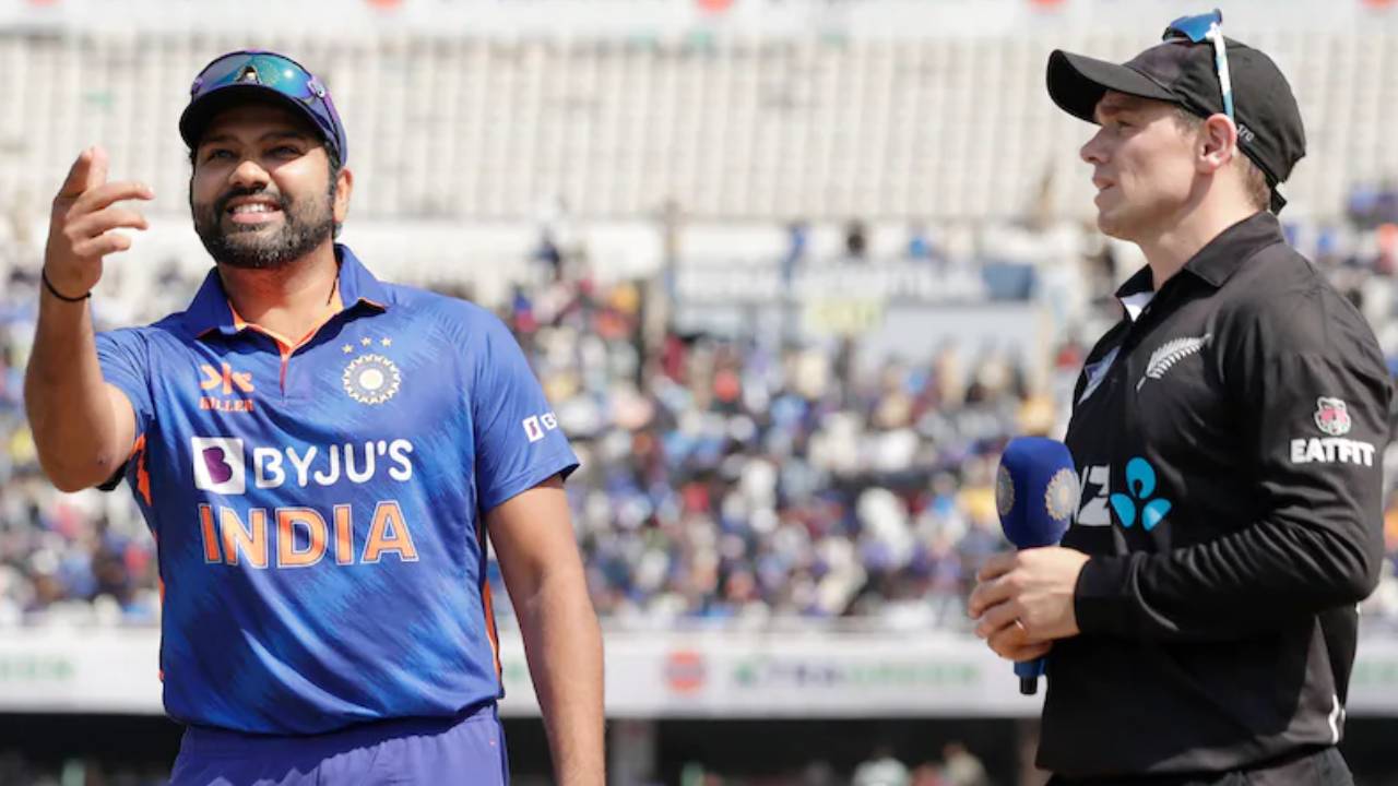 IND vs NZ 3rd ODI: టాస్ గెలిచి ఫీల్డింగ్ ఎంచుకున్న న్యూజిలాండ్ .. టీమిండియా తుది జట్టులో రెండు మార్పులు