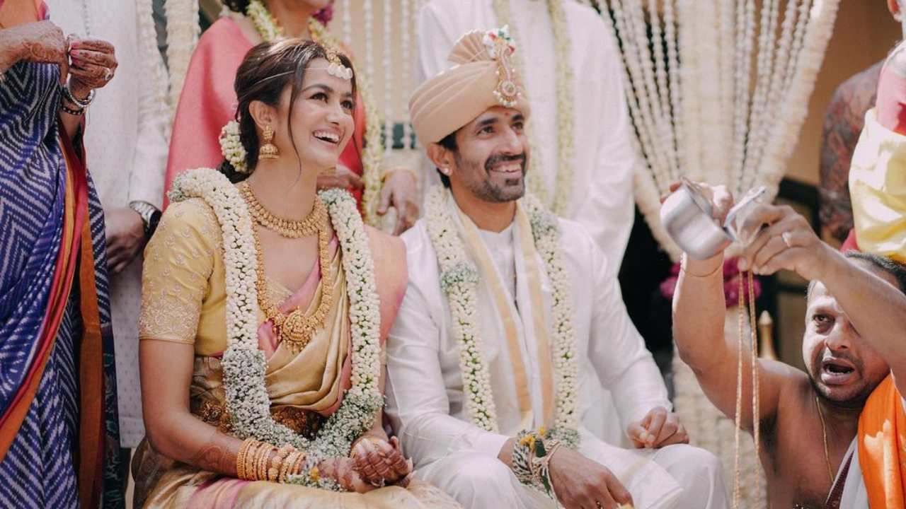 Shubra Aiyappa : 150 ఏళ్ళ నాటి ఇంట్లో పెళ్లి చేసుకున్న హీరోయిన్..