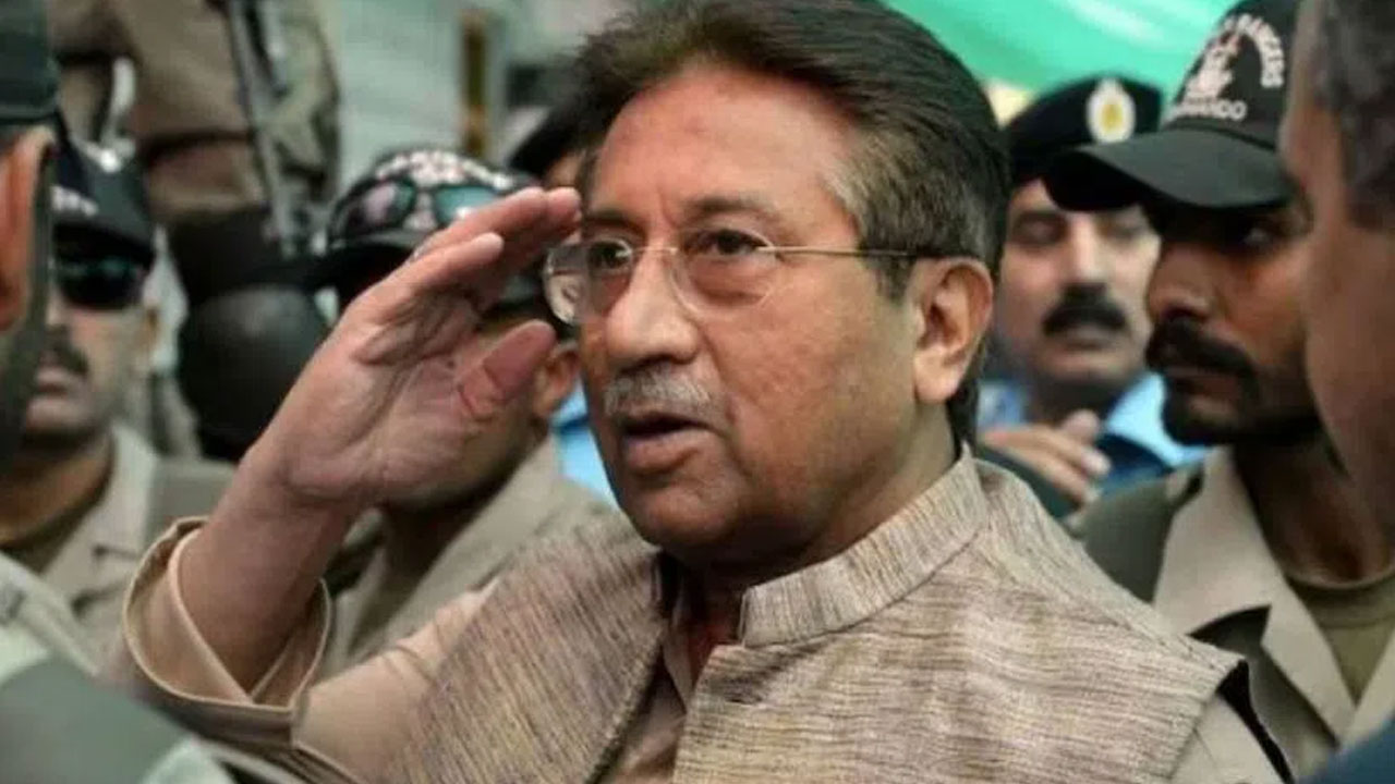 BJP vs Congress: ముషార్రఫ్ మరణంపై థరూర్ కామెంట్స్ ఎఫెక్ట్.. బీజేపీ, కాంగ్రెస్ మధ్య మాటల యుద్ధం