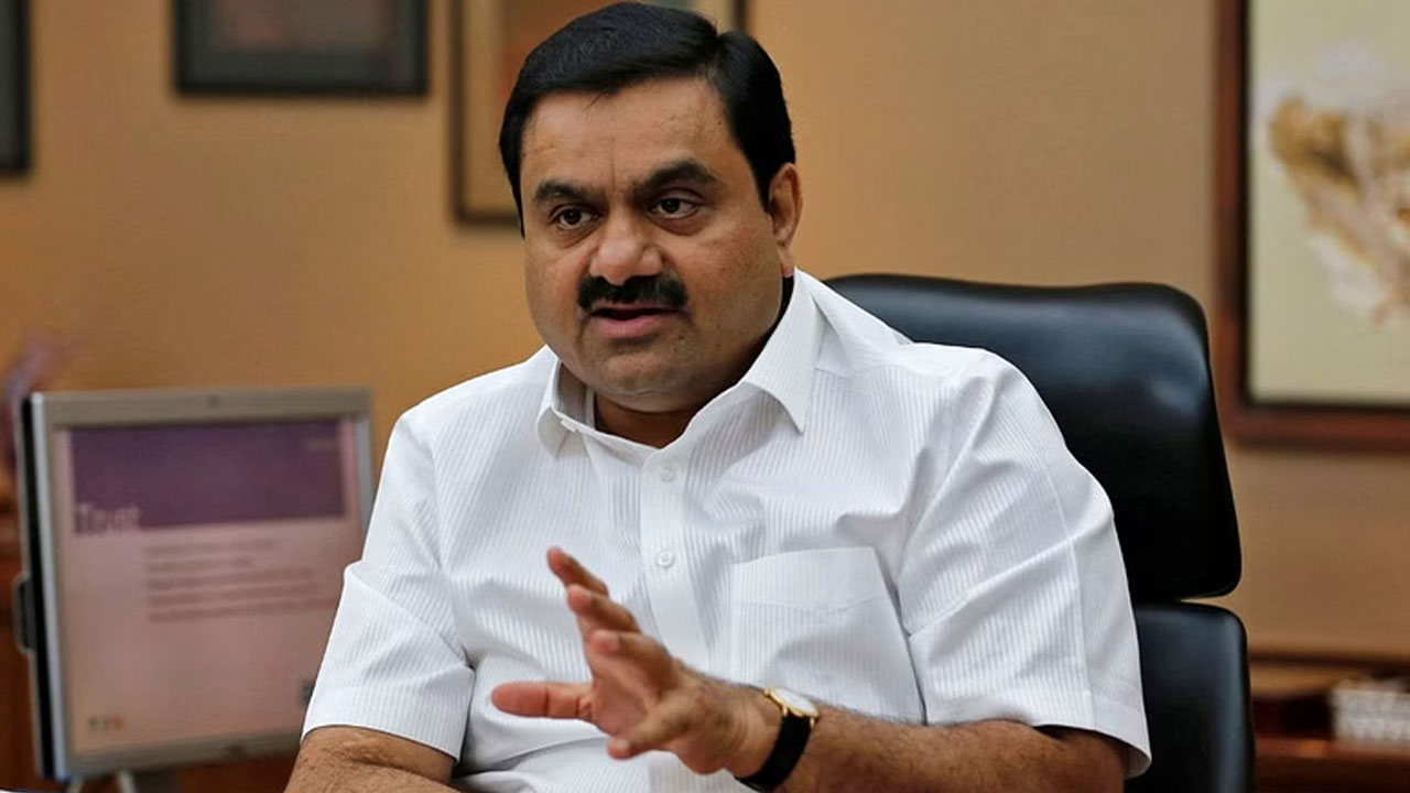 Adani Group: హిండెన్‌బర్గ్‭తో పోరాటానికి అమెరికాలోని టాప్ న్యాయ కంపెనీలను నియమించుకున్న అదానీ