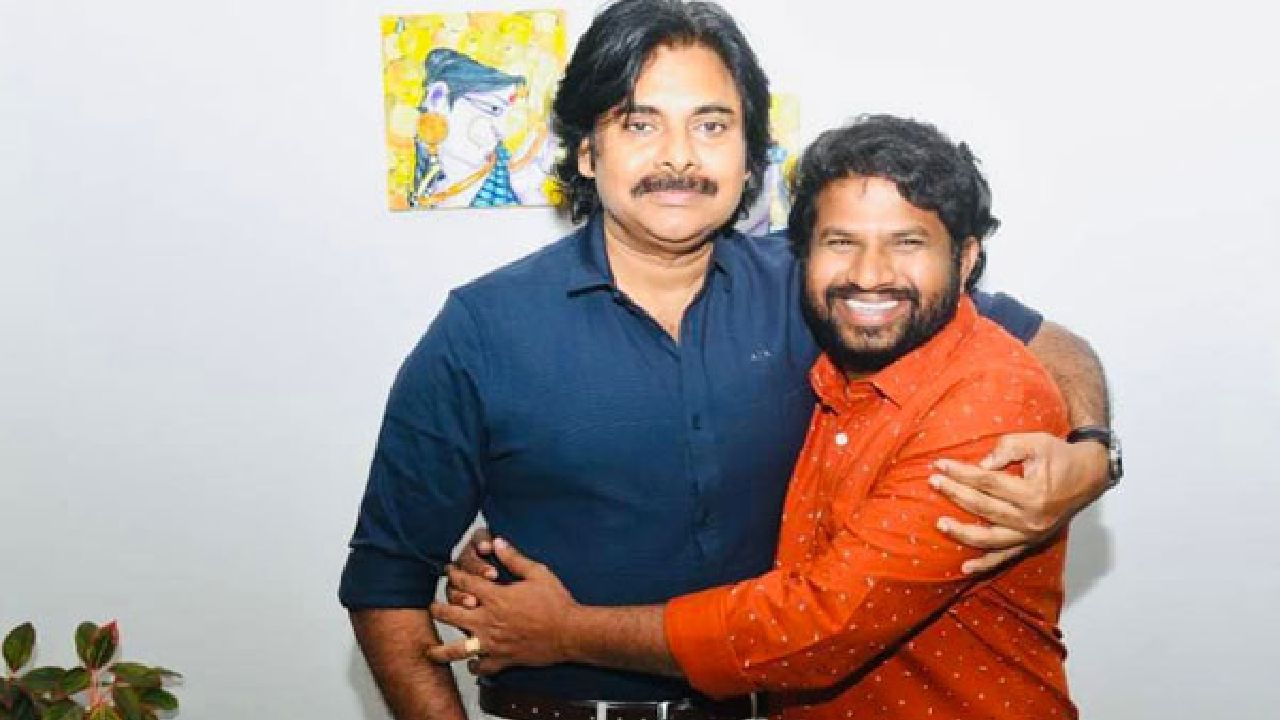 Hyper Aadi : ఢీ షో కావాలా, పవన్ కళ్యాణ్ కావాలా అని అడిగారు.. హైపర్ ఆది!