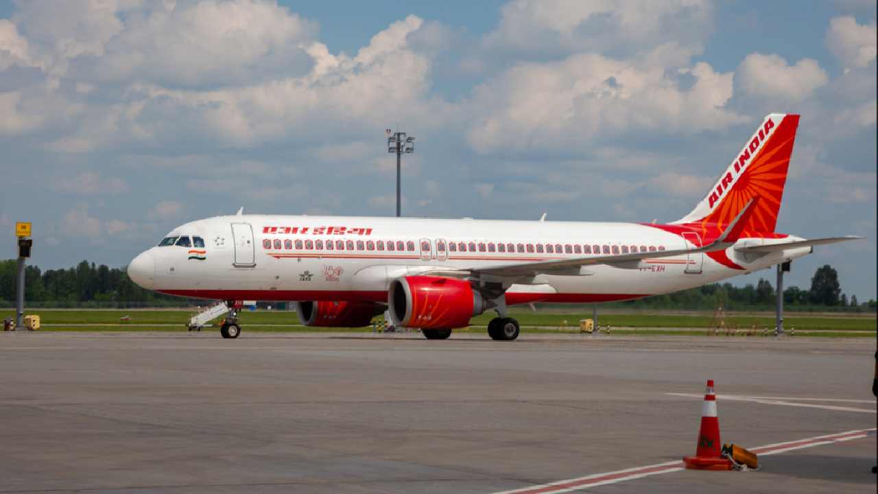 Air India: ఎయిర్ బస్‌తో ఎయిర్ ఇండియా భారీ డీల్.. 250 విమానాలు కొనేందుకు ఒప్పందం