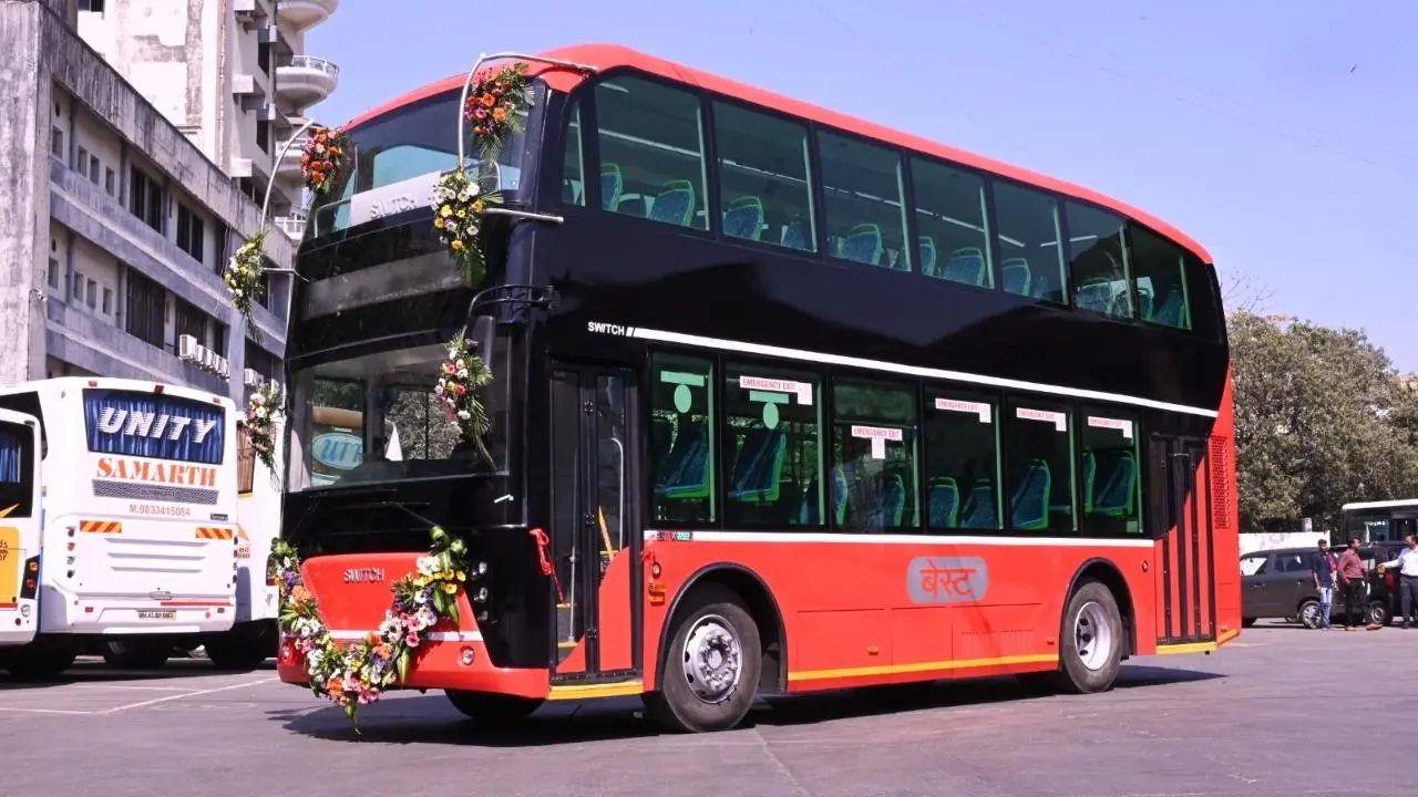 Inida First AC Double Decker E-Bus : ముంబైలో దేశంలోనే మొట్టమొదటి ఏసీ డబుల్ డెక్కర్ E-బస్ ప్రారంభం