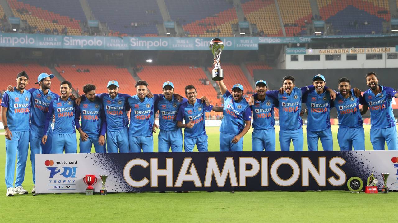 IND vs NZ T20 Match: టీ20 సిరీస్ భారత్‌దే.. మూడో టీ20 మ్యాచ్ ఫొటోలు