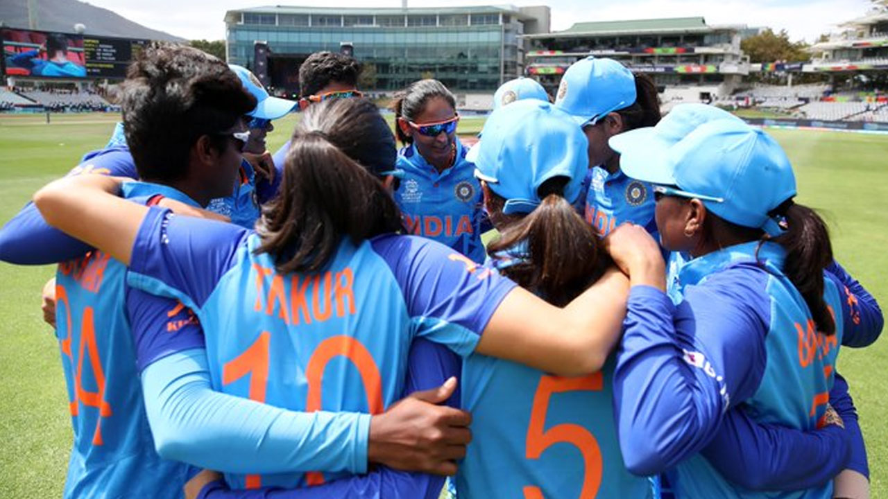 England vs India: మహిళల టీ20 ప్రపంచకప్: ఇంగ్లండ్ చేతిలో భారత్ ఓటమి