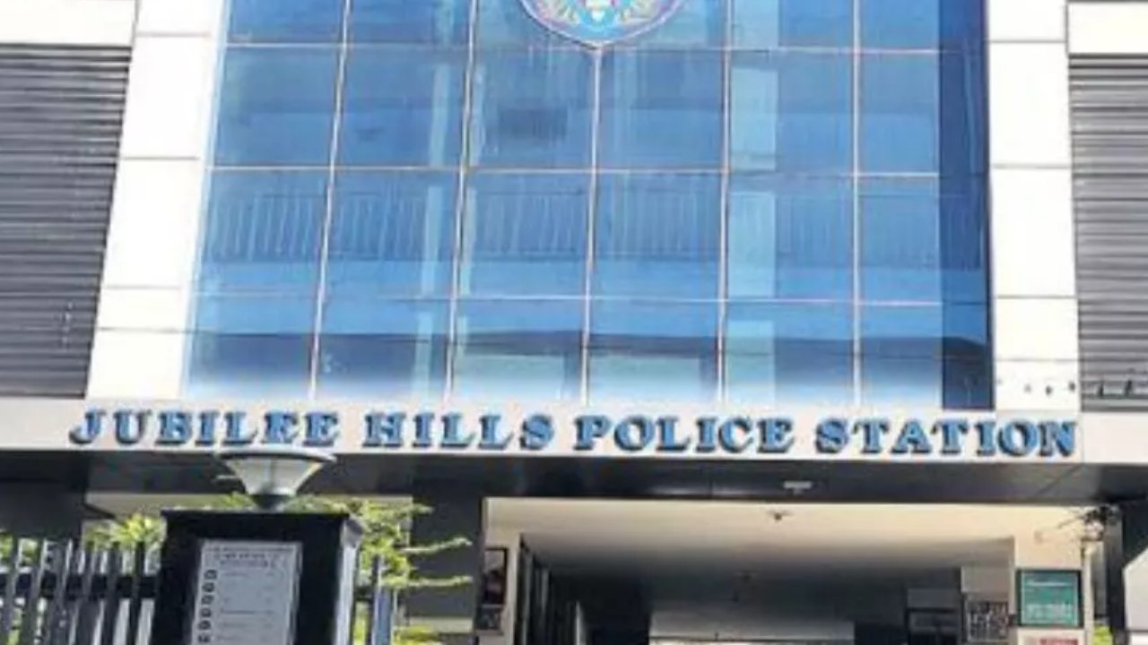 Kidnapping Drama : జూబ్లీహిల్స్ లో ప్రేమజంట కిడ్నాప్ డ్రామా