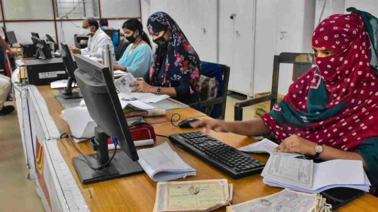 Kerala Government: ప్రభుత్వ ఉద్యోగులకు యూట్యూబ్ ఛానళ్లు ఉండొద్దు.. కేరళ సర్కార్ ఆదేశం