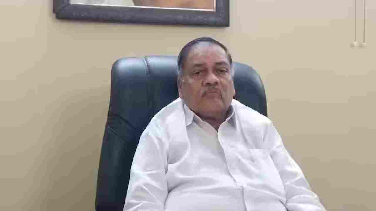 Mandali Buddha Prasad: ప్రకృతి వనరుల్ని వైసీపీ ప్రభుత్వం దోచేస్తోంది.. సీఎం జగన్ ఎక్కడికి వెళ్తే అక్కడ చెట్ల నరికివేత: మండలి బుద్ధ ప్రసాద్