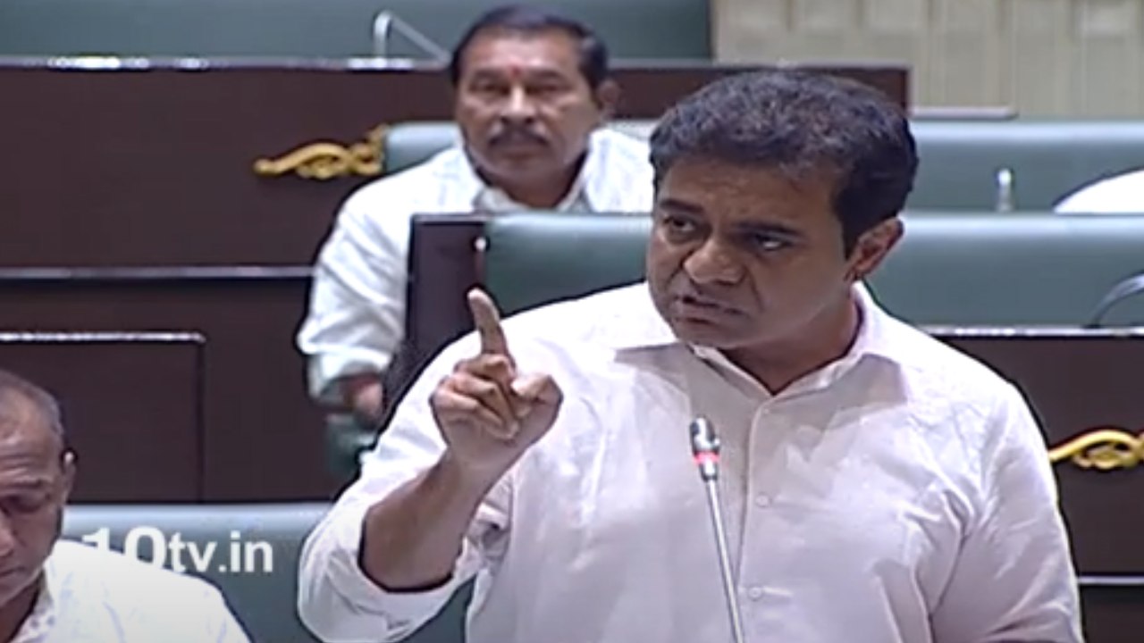 Minister KTR Criticized : ప్రభుత్వ రంగ సంస్థలను అడ్డగోలుగా అమ్మేస్తోన్న కేంద్రం : మంత్రి కేటీఆర్