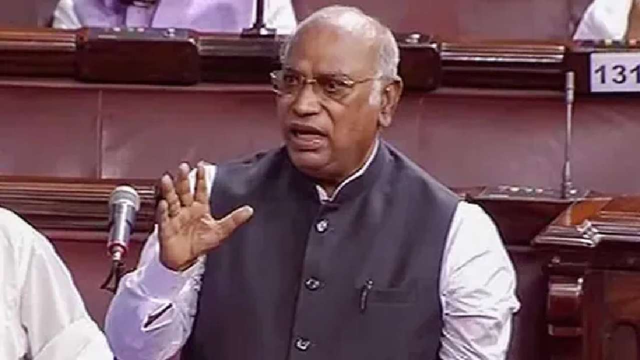 Parliament updates: మోదీని “మౌనీ బాబా” అంటూ ఖర్గే విమర్శలు.. రాజ్యసభ ఛైర్మన్ ఆగ్రహం