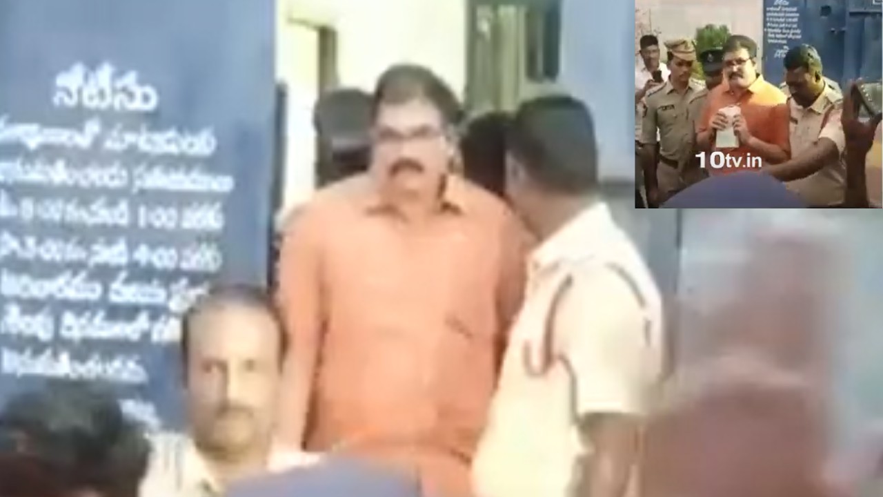 Pattabhi Shifted Rajahmundry Central Jail : టీడీపీ నేత పట్టాభి రాజమండ్రి సెంట్రల్ జైలుకు తరలింపు