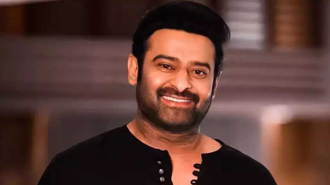Prabhas: రొమాన్స్‌కు రెడీ అవుతున్న ప్రభాస్..!