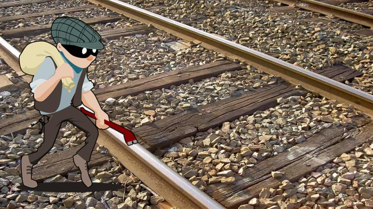 Bihar : ఏకంగా రైల్వే ట్రాక్‌నే చోరీ చేసిన దొంగలు.. సహకరించిన RPF సిబ్బంది