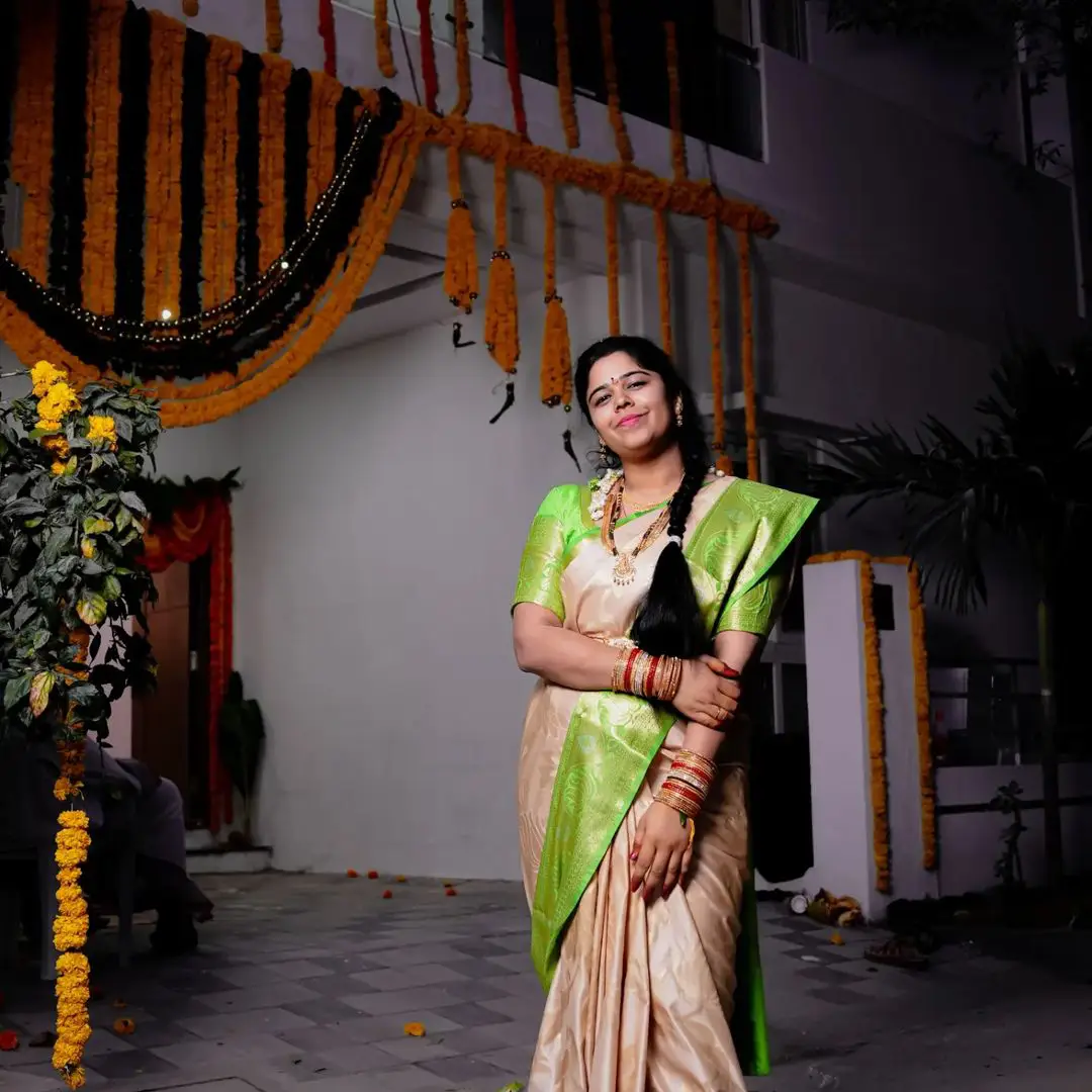 Singer Lipsika House Warming Ceremony