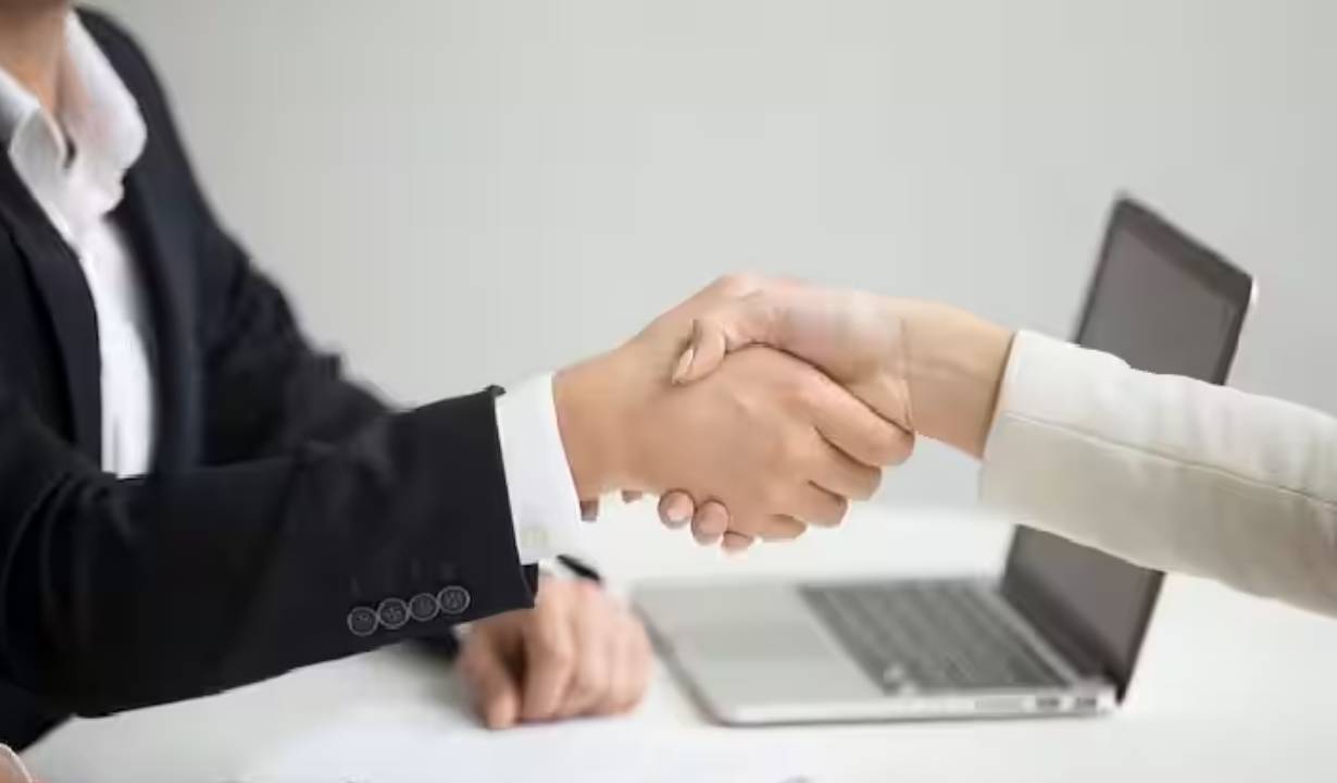 Hiring In USA: హమ్మయ్య..! అమెరికాలో ఆ ఒక్క నెలలోనే ఐదు లక్షల మందికి కొత్త ఉద్యోగాలు ..