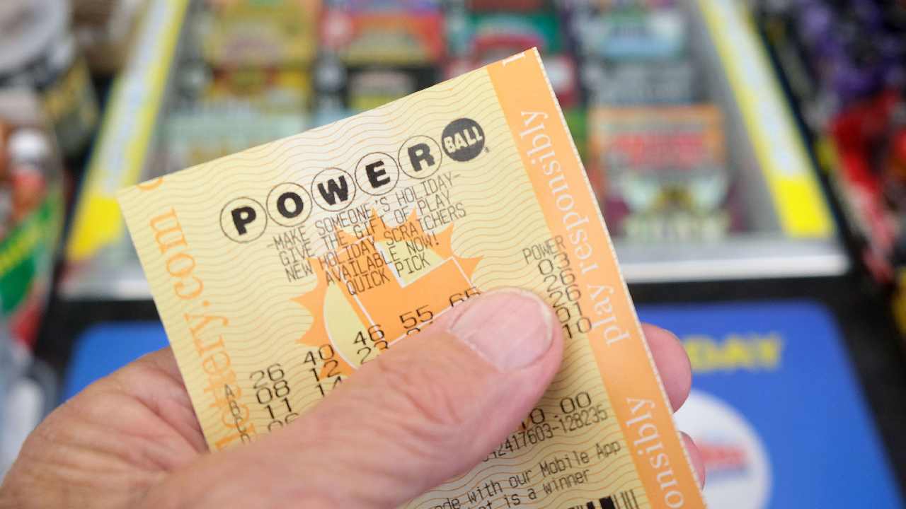 US Lottery Winner: అమెరికా చరిత్రలో అతిపెద్ద లాటరీ.. రూ.16 వేల కోట్ల ప్రైజ్ మనీ.. గెలుచుకుందెవరో తెలుసా?