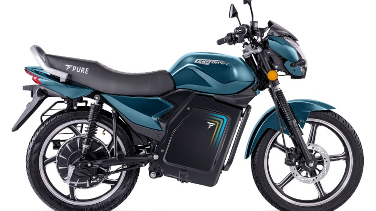 PURE EV ecoDryft: రోడ్డెక్కిన హైదరాబాదీ ప్యూర్ ఈవీ ఎలక్ట్రికల్ బైక్.. ధరెంతో తెలుసా?