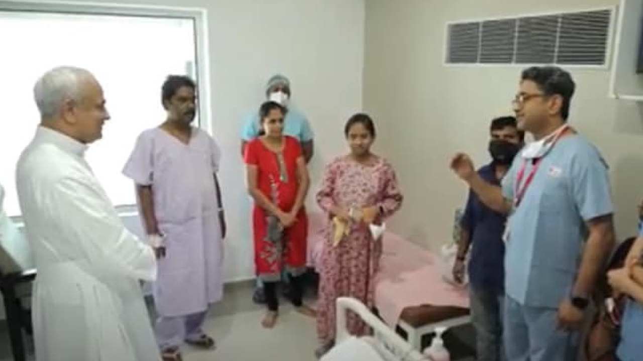 Youngest Organ Donor: తండ్రి కోసం పదిహేడేళ్ల కూతురు త్యాగం.. అతి చిన్న వయసులో లివర్ దానం.. అరుదైన రికార్డు