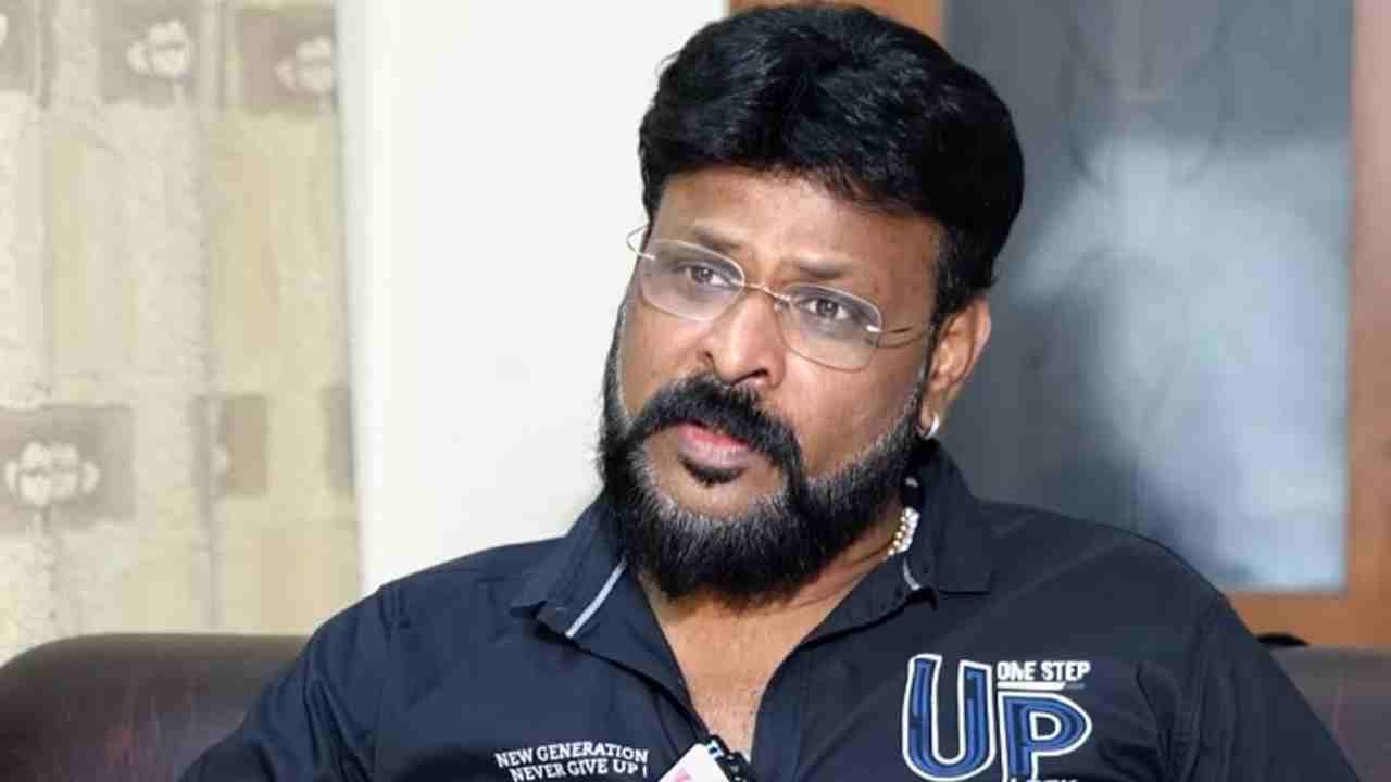 Chikoti Praveen: రూ.3కోట్ల రేంజ్‌ రోవర్ కారు.. చికోటి ప్రవీణ్‌కు ఐటీ నోటీసులు