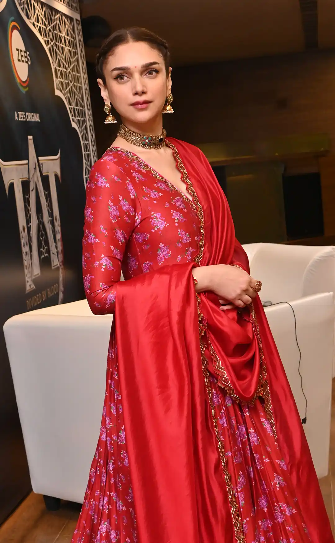 Aditi Rao Hydari:          | Aditi  Rao Hydari Sizzles In Red Dress For Taj Divided By Blood | 10TV