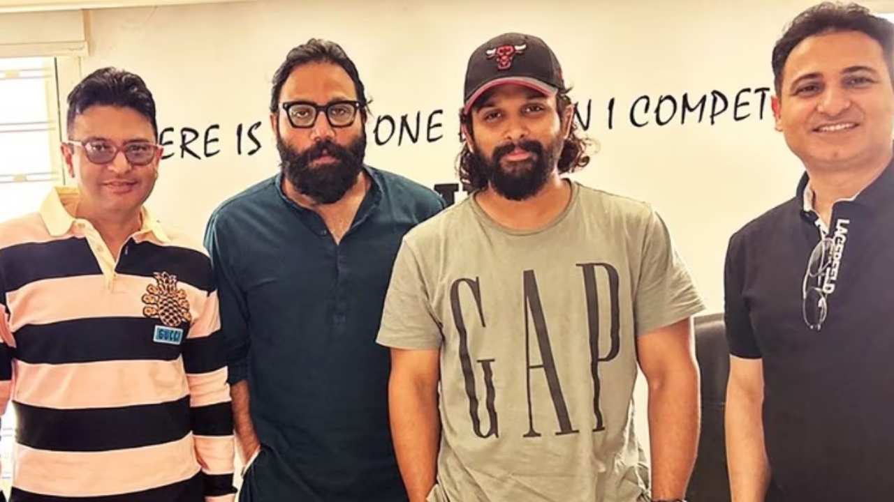 Allu Arjun: సందీప్ రెడ్డి సినిమా కోసం అల్లు అర్జున్ అంత రెమ్యునరేషన్ తీసుకుంటున్నాడా..?